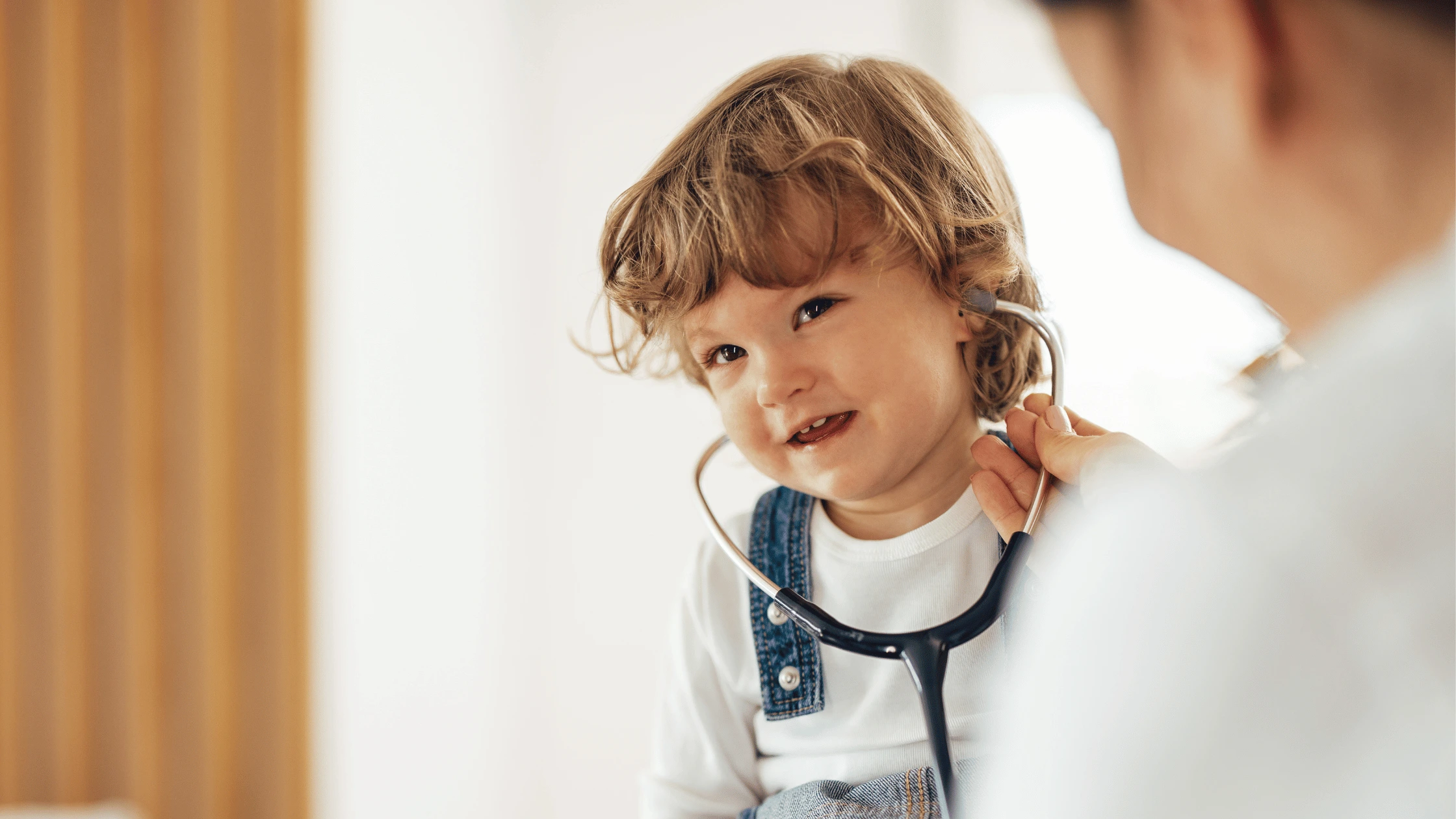 Child receiving a pediatric exam at a children’s clinic in Irvine, KY